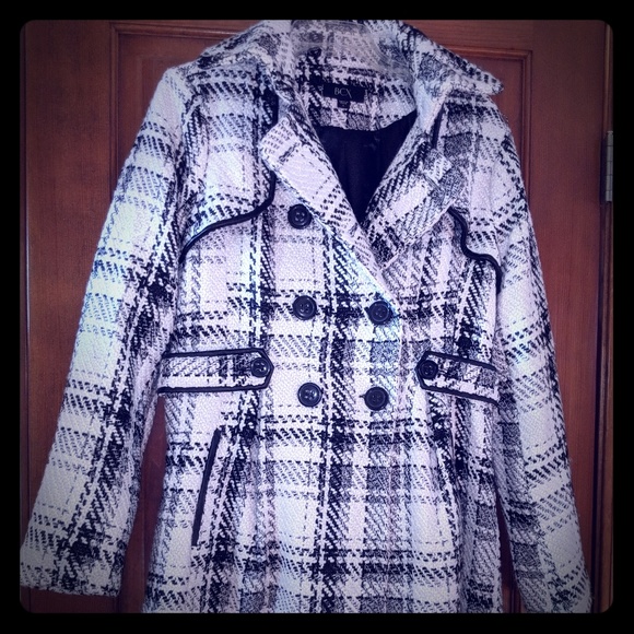BCX Jackets & Blazers - BCX brand black and white plaid coat juniors large